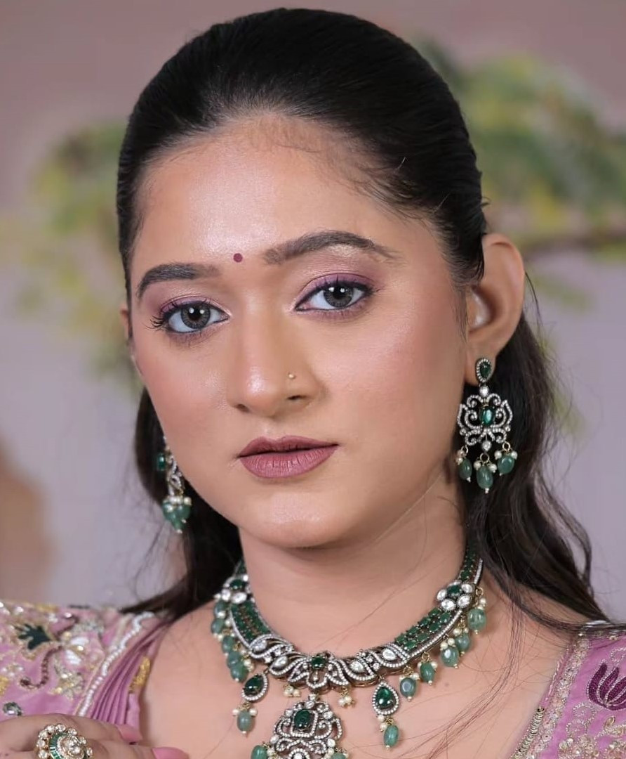 মন্ত্রের ছলে মা-মেয়ে একসাথে
